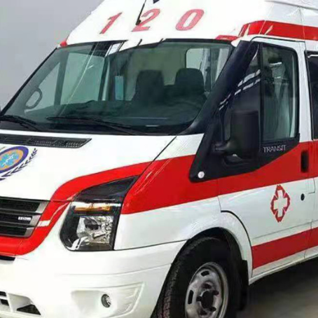 迁西非急救护送病人转院租赁救护车的优缺点对比